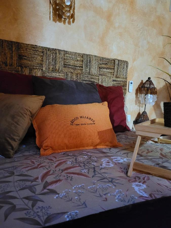 El Atico De Mijares Guest House Bagian luar foto