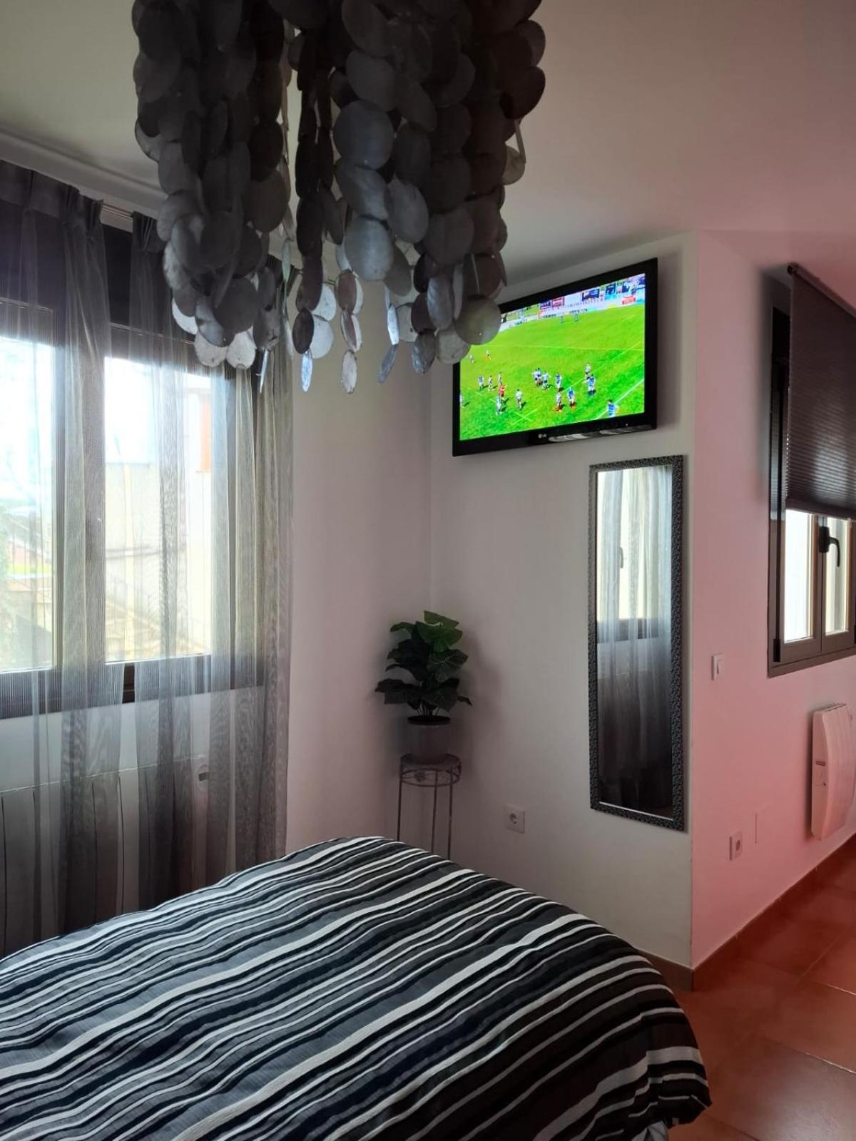 El Atico De Mijares Guest House Bagian luar foto